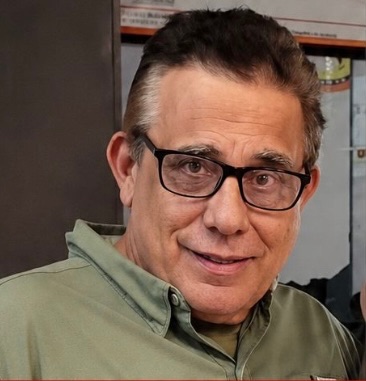 Carlos Torres