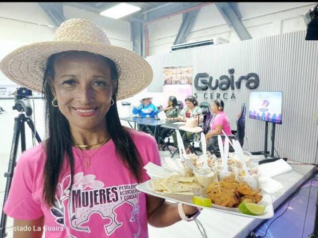 GLADYS CAMPOS HERNÁNDEZ