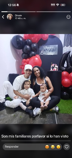 Jhonatan , Johana y hijas
