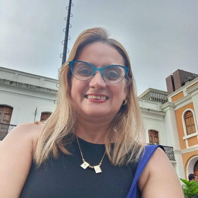 Liliana Rangel y su Familia