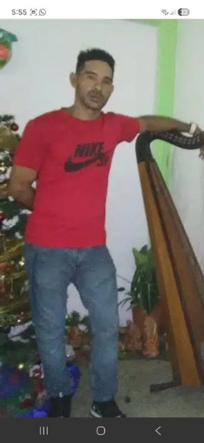 Carlos Crisvel ultrera Nieves