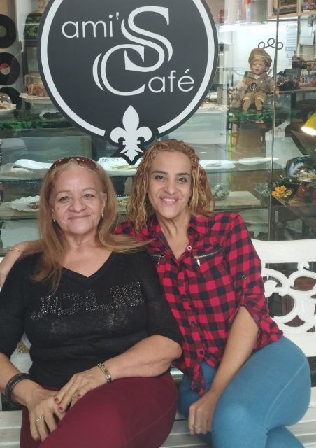 Erika y Reina Araque