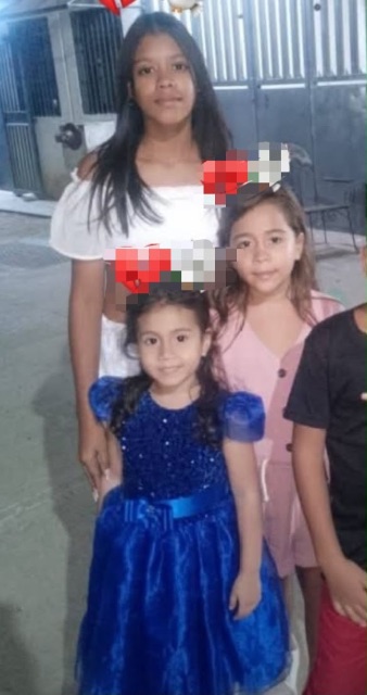 ANGELA NAVA OVALLES  REBECA NAVA OVALLES  VALENTINA NAVA OVALLES