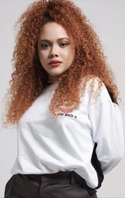 Oriana Andrea uztari dinis