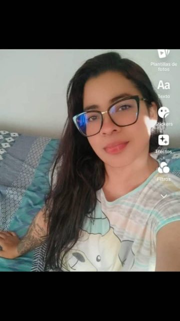 Jackeline Flores