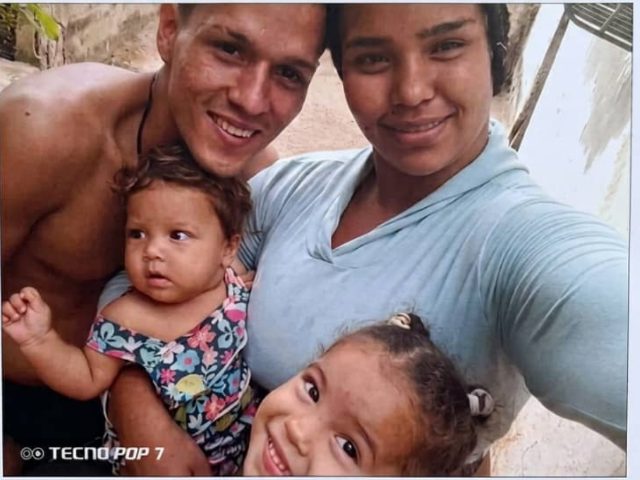 Edinsxon Medina, Francis crespo,Noemí y Alana Medina