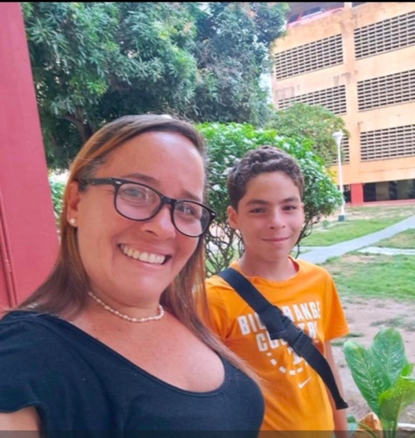 Busco información del Edificio Club residencial caribe - Sector Caribe la guaira   Gheisa Beatriz Delgado Diaz Sebastian Brito Delgado Joel Brito Figallo