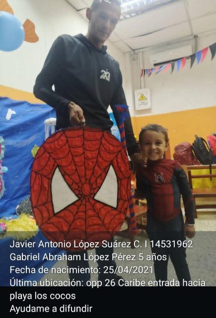 Javier Antonio López Suárez con su niño Gabriel Abraham López Pérez