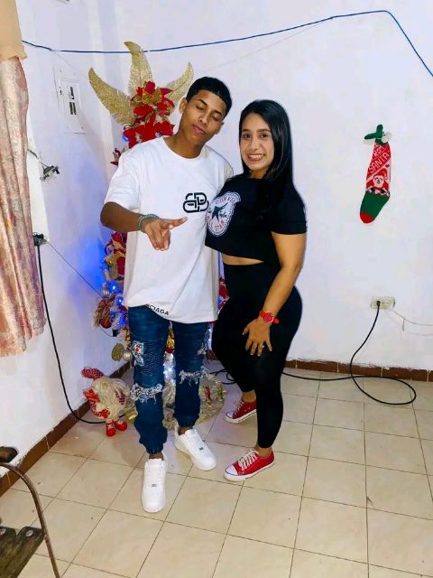 Emily Narváez y Haivy Mendez