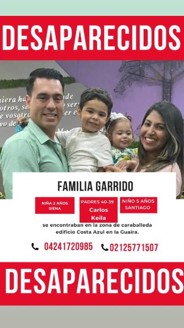 Keila, Santiago, Sienna y Carlos Garrido