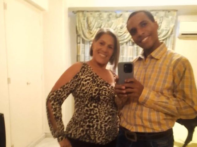 Jennifer Moreno/ Nay Escobar
