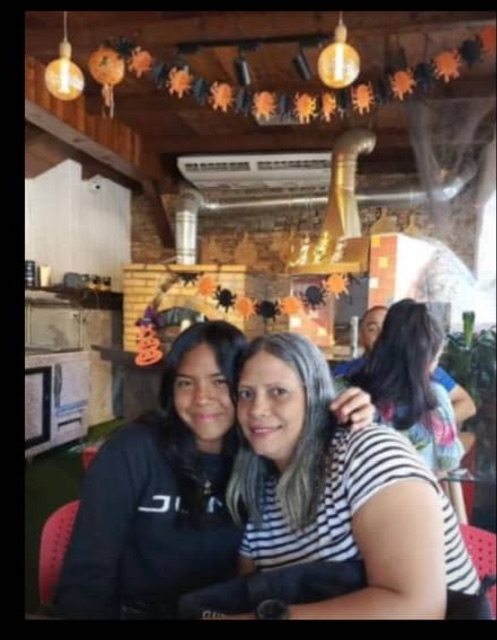 Maury lozano y su hija victoria franco