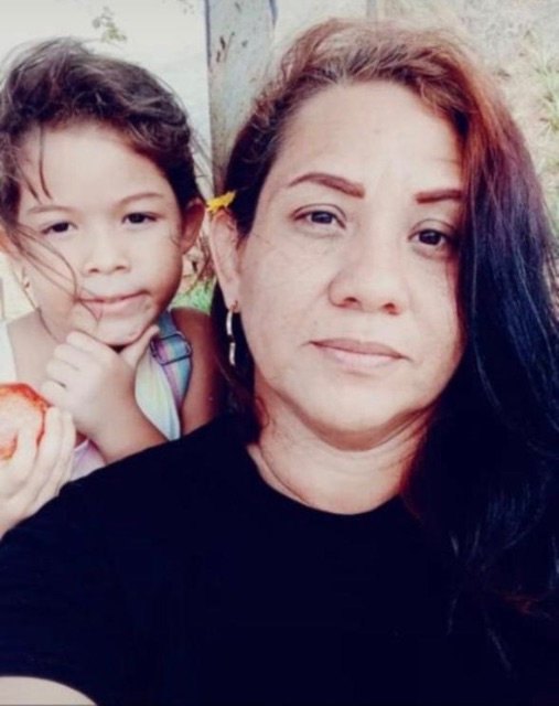 Ruth Dayan Riobueno Sayago Y Angelica hija