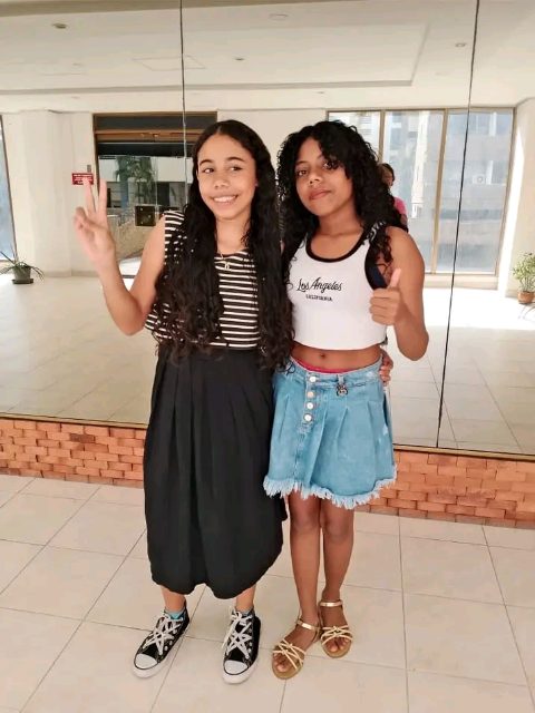 Debora y Ana Guzmán cambero