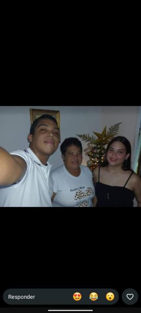 Familia Díaz (Cesar, Ana, Mariana)